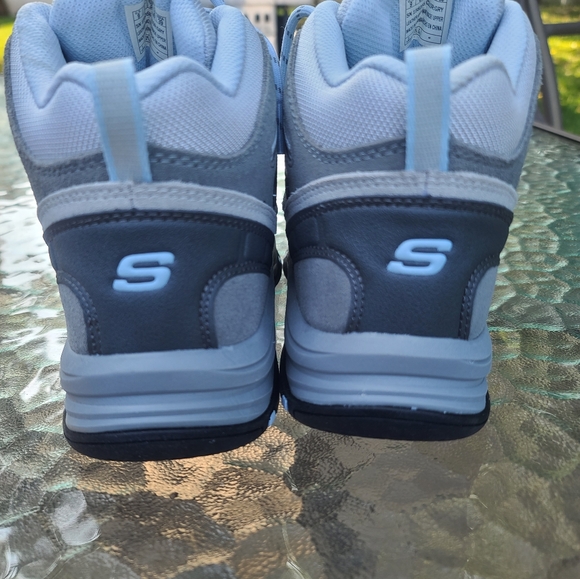 Skechers ladies Hiking Boots sz 9 - Picture 5 of 6
